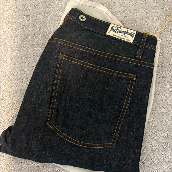 Stronghold Denim Jeans - Picture 7 of 8